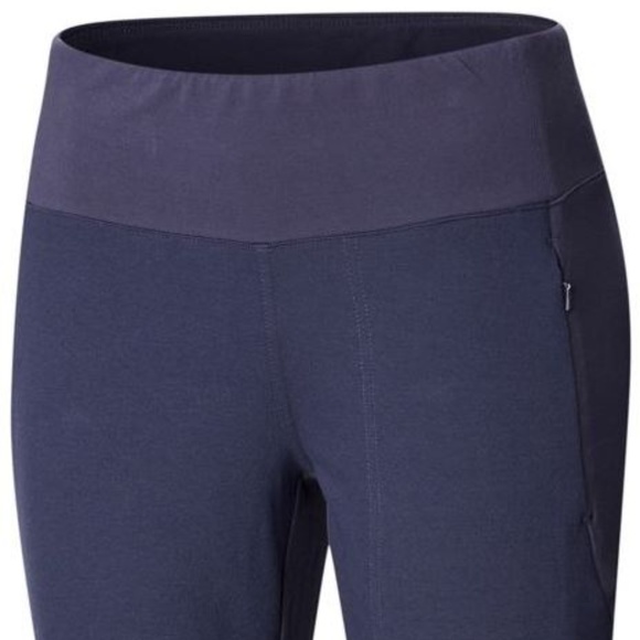 Columbia Pants - Columbia Weekend Warrior Hi rise Legging 0303 0304